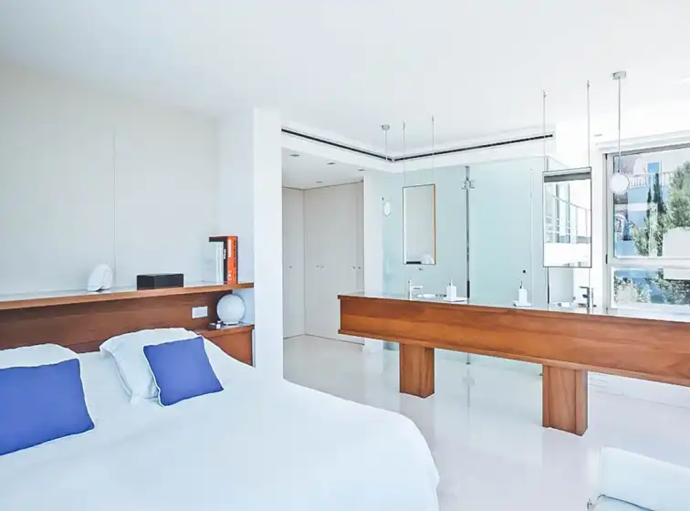 Holiday rentals in Villa vava, es Cubells