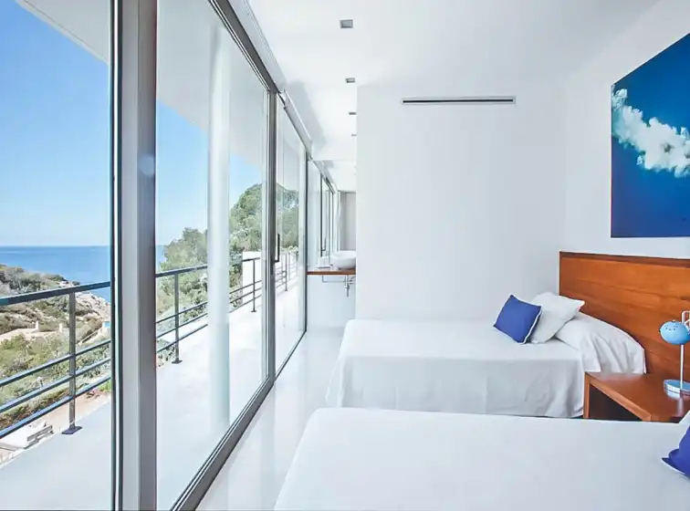 Holiday rentals in Villa vava, es Cubells