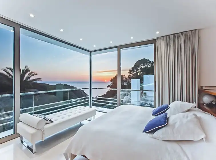 Holiday rentals in Villa vava, es Cubells
