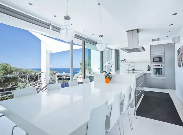 Holiday rentals in Villa vava, es Cubells