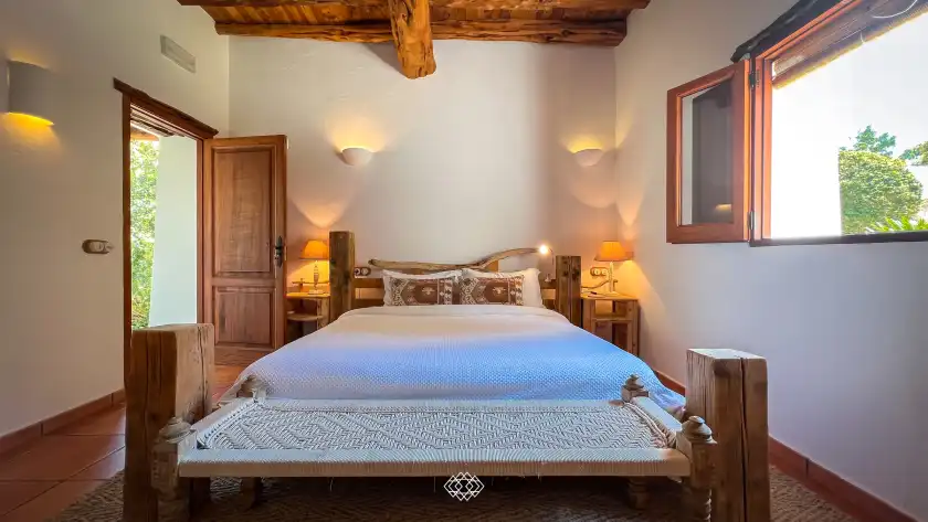 Holiday rentals in Villa velar, Santa Eulària des Riu