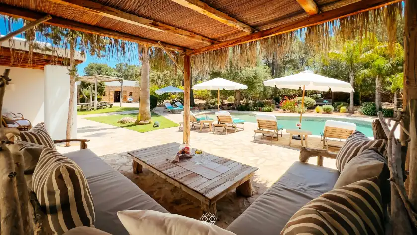 Holiday rentals in Villa velar, Santa Eulària des Riu
