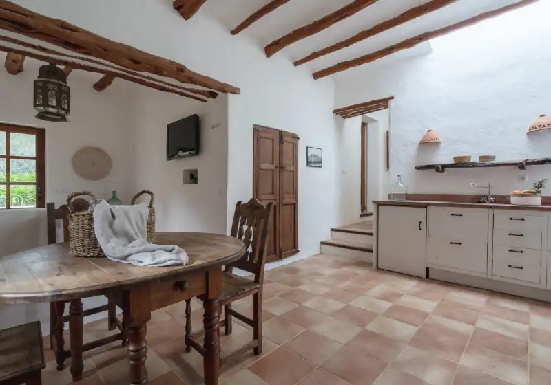 Holiday rentals in Can lorenzini due, Sant Llorenç de Balàfia