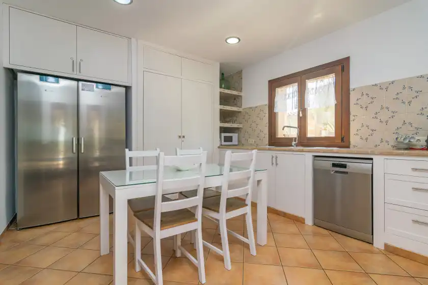 Holiday rentals in Sa rota, Santa Margalida