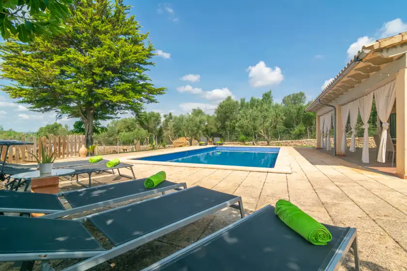 Holiday rentals in Sa rota, Santa Margalida
