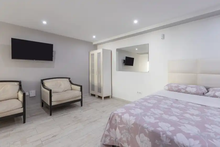 Ferienhaus auf El relojero - adults only, Marbella