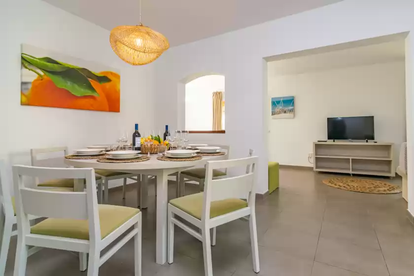 Holiday rentals in Villa blanca, Cala Ferrera
