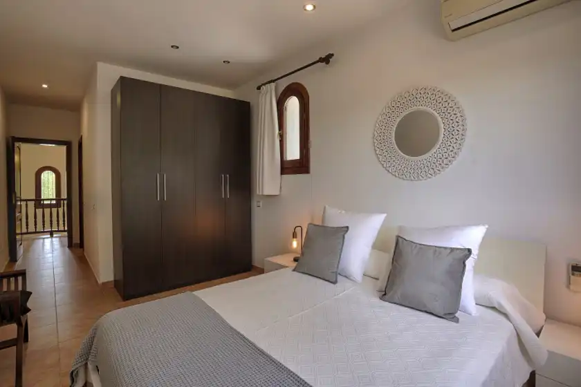 Holiday rentals in Can rota suldat, Sant Rafel de sa Creu