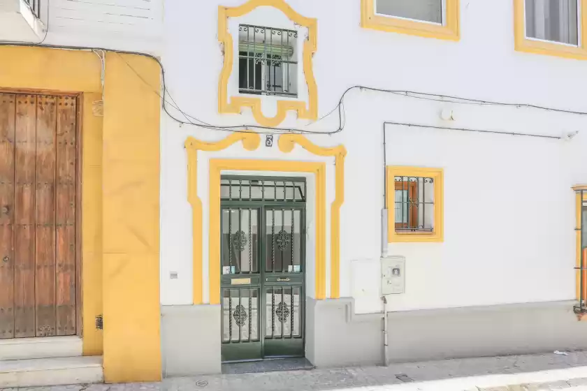 Holiday rentals in Callejon de triana, Sevilla