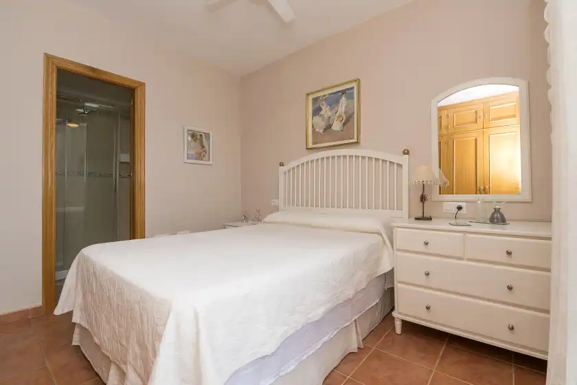 Holiday rentals in La roteña, Rota