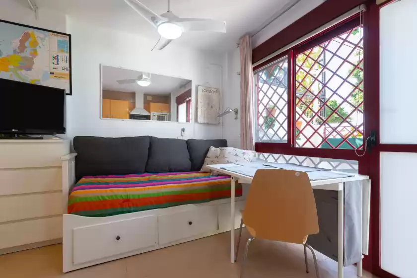 Holiday rentals in Patio del mar - adults only, Málaga