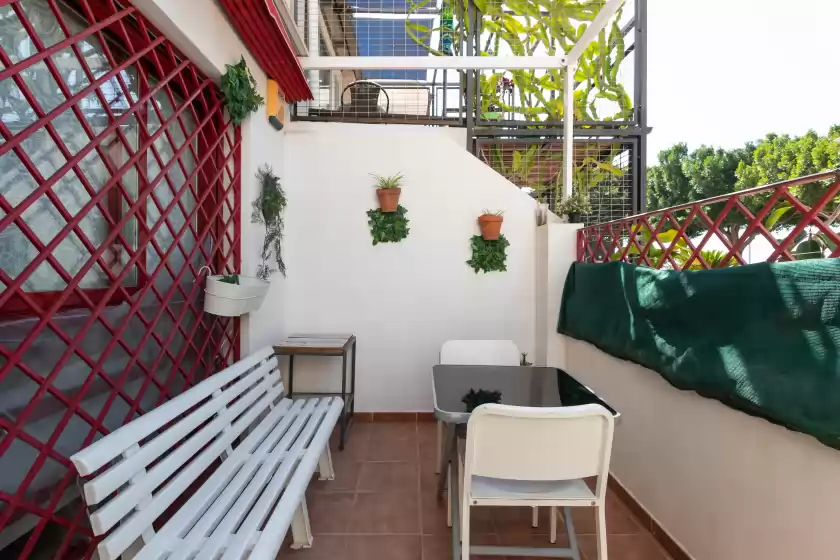 Holiday rentals in Patio del mar - adults only, Málaga