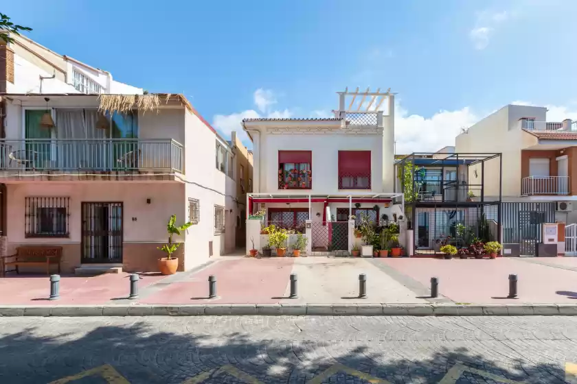 Holiday rentals in Patio del mar - adults only, Málaga
