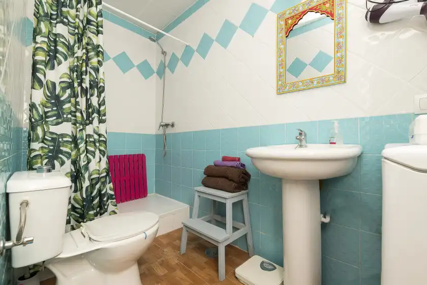 Holiday rentals in The hipiie house, Cádiz