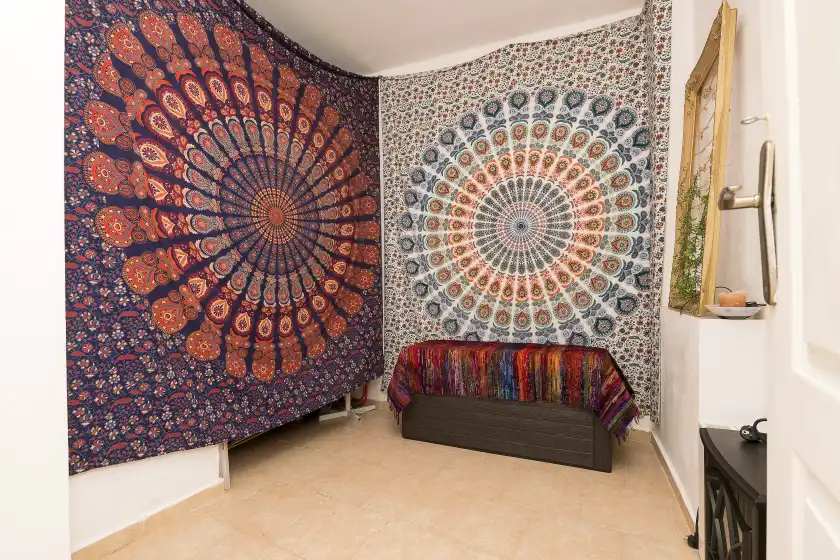Holiday rentals in The hipiie house, Cádiz