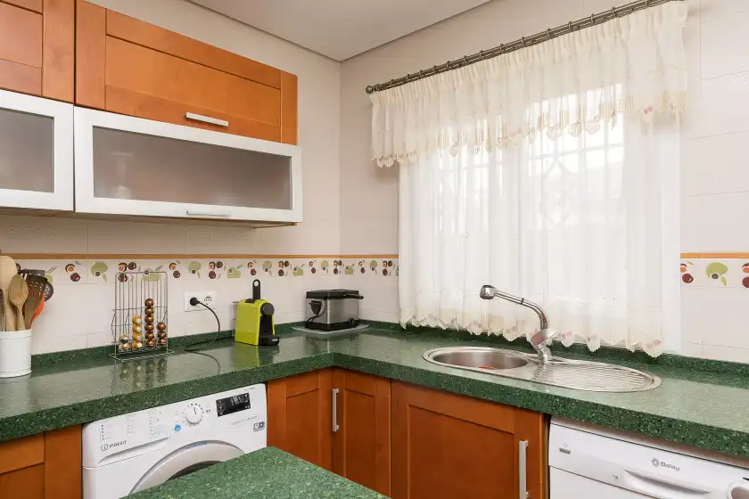 Holiday rentals in Las rosas, Chiclana de la Frontera