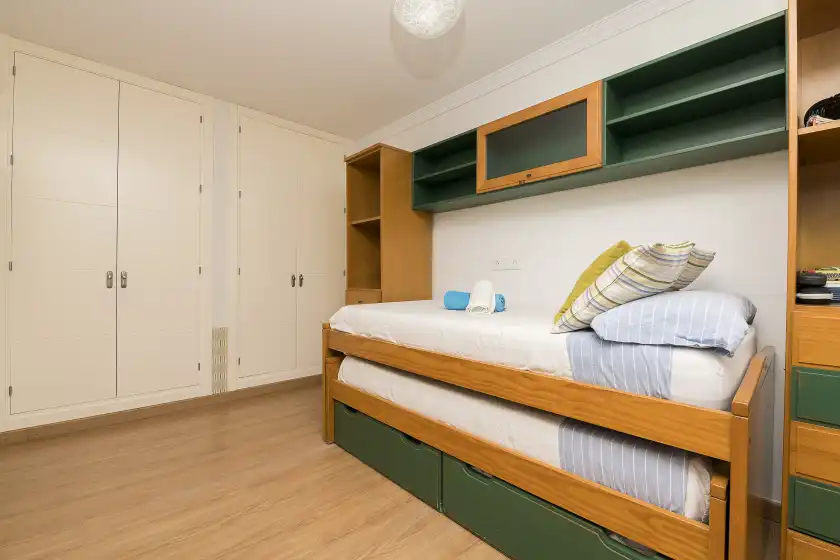 Holiday rentals in Las rosas, Chiclana de la Frontera
