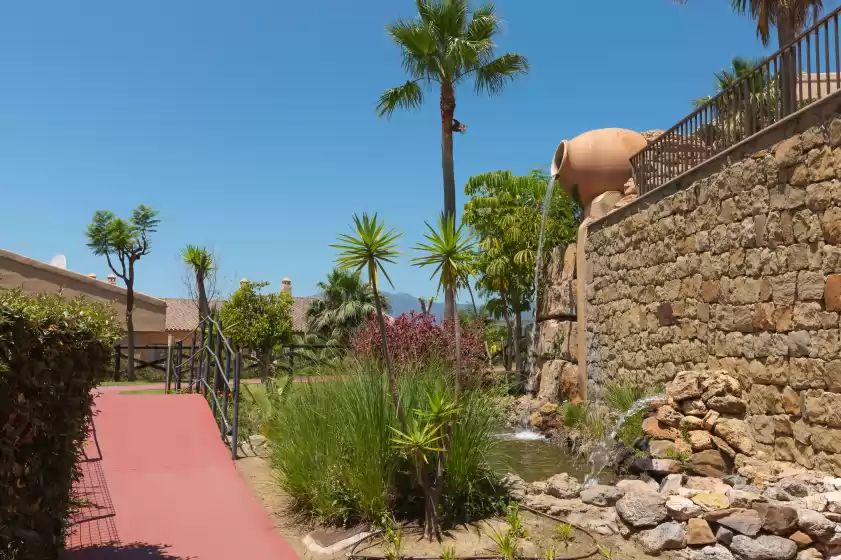 Holiday rentals in Señorio vistamar, Benahavís