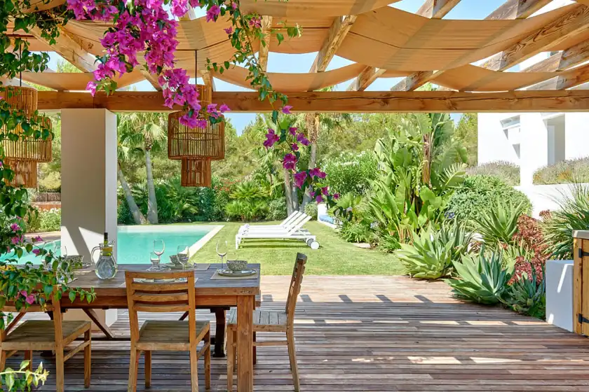 Holiday rentals in Can frutal