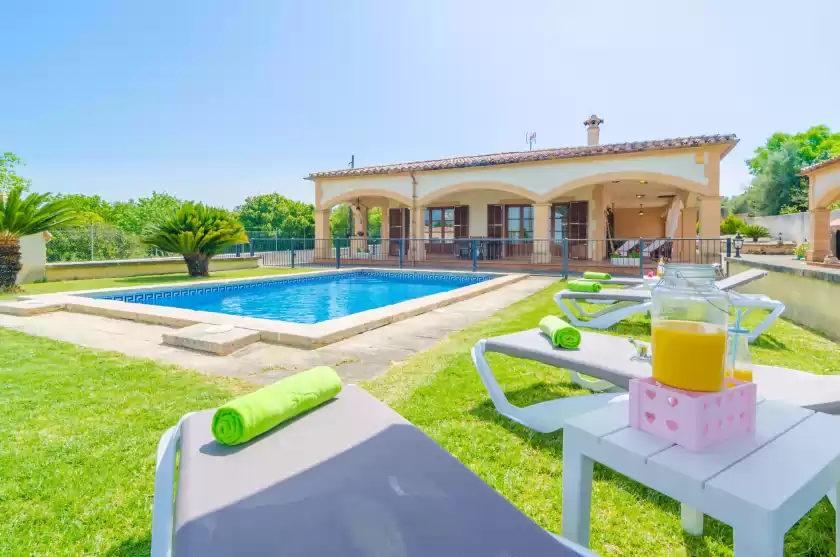 Holiday rentals in Ses covetes