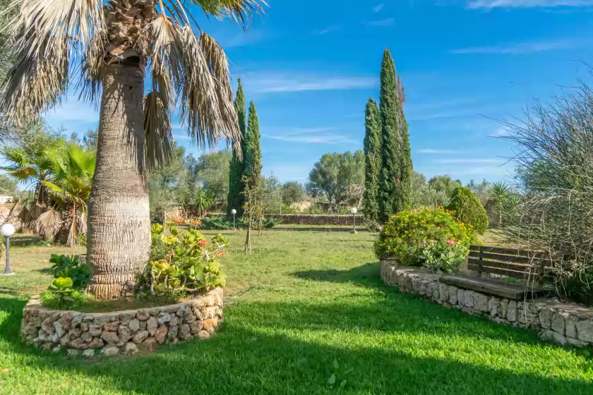 Holiday rentals in Garriga d'alcudiola, Santa Margalida