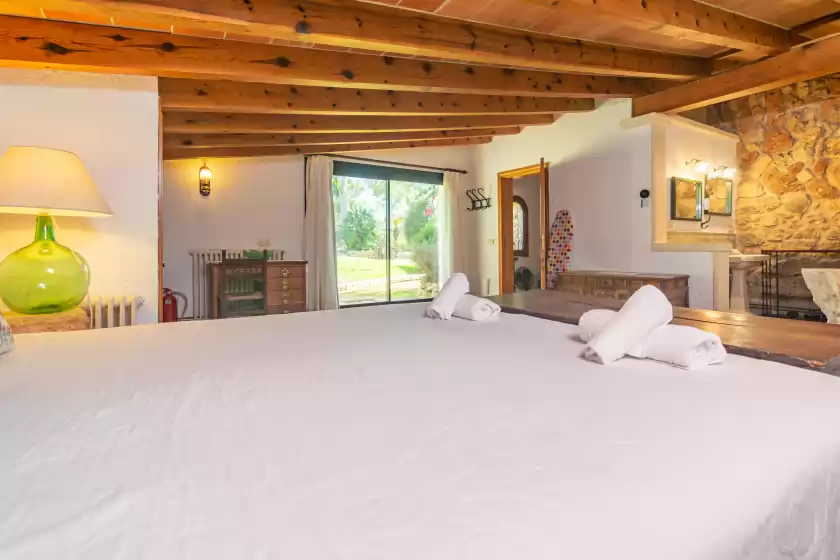 Holiday rentals in Garriga d'alcudiola, Santa Margalida