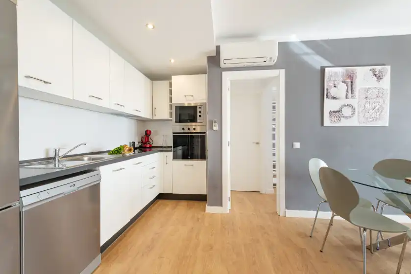 Holiday rentals in Antic 101, s'Illot