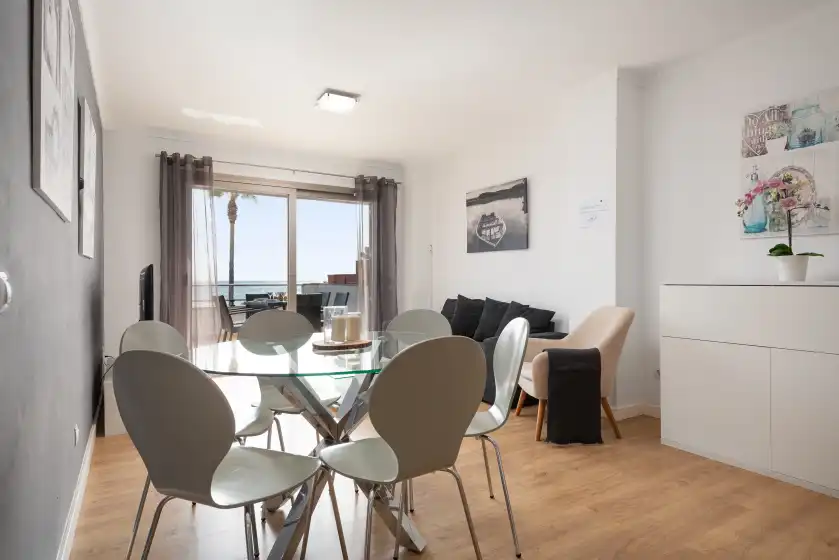 Holiday rentals in Antic 101, s'Illot