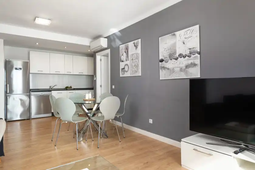 Holiday rentals in Antic 101, s'Illot