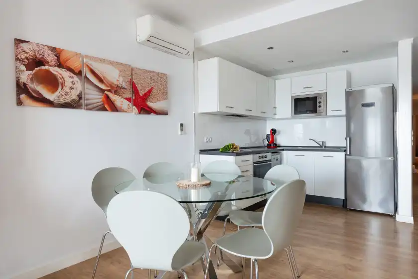 Holiday rentals in Antic 102, s'Illot