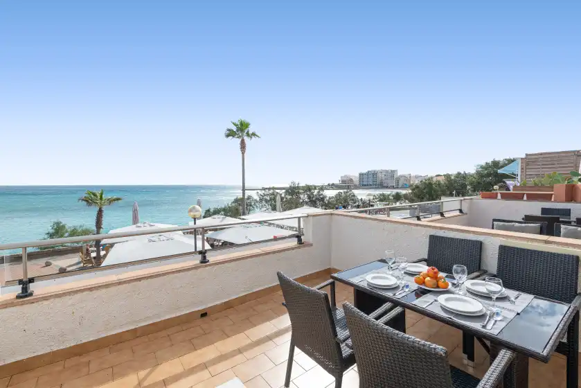 Holiday rentals in Antic 102, s'Illot