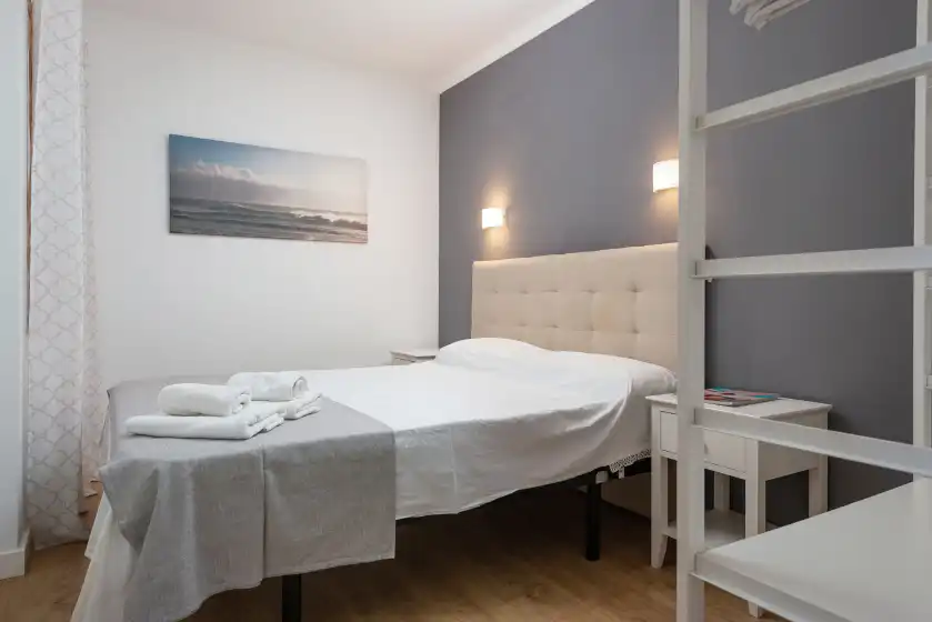 Holiday rentals in Antic 102, s'Illot