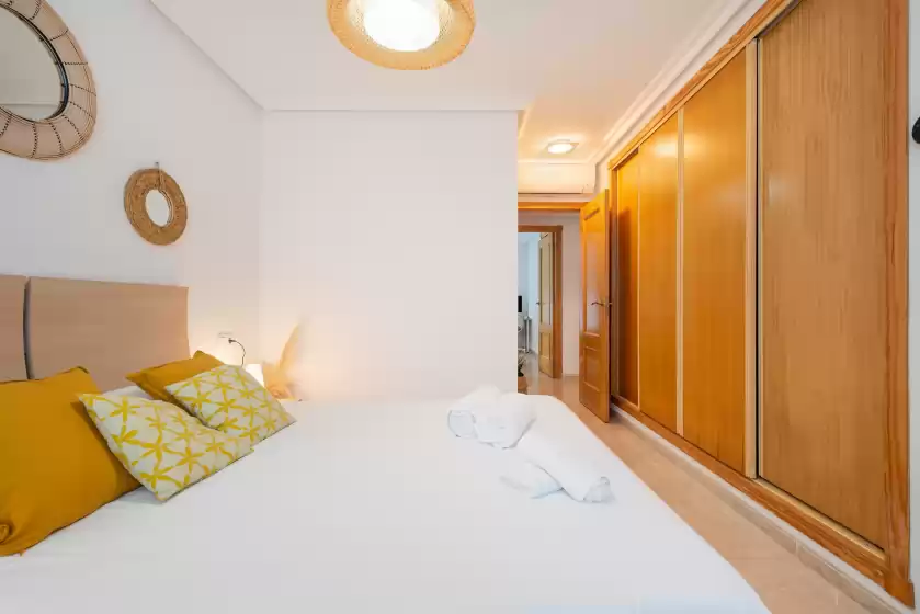 Holiday rentals in Es mirador (cales de mallorca), Cales de Mallorca