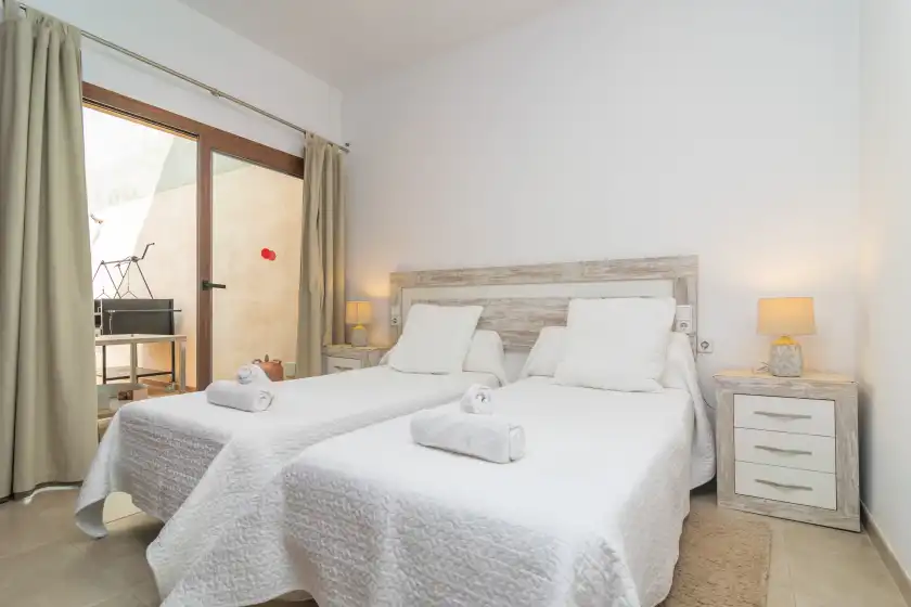 Holiday rentals in Villa placeta 6, Sa Pobla