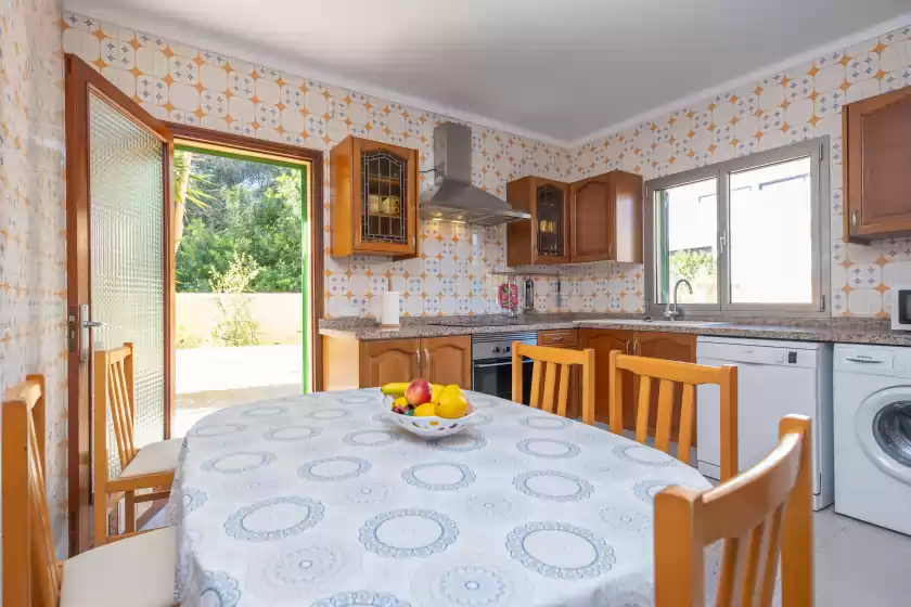 Holiday rentals in Calamari, Felanitx