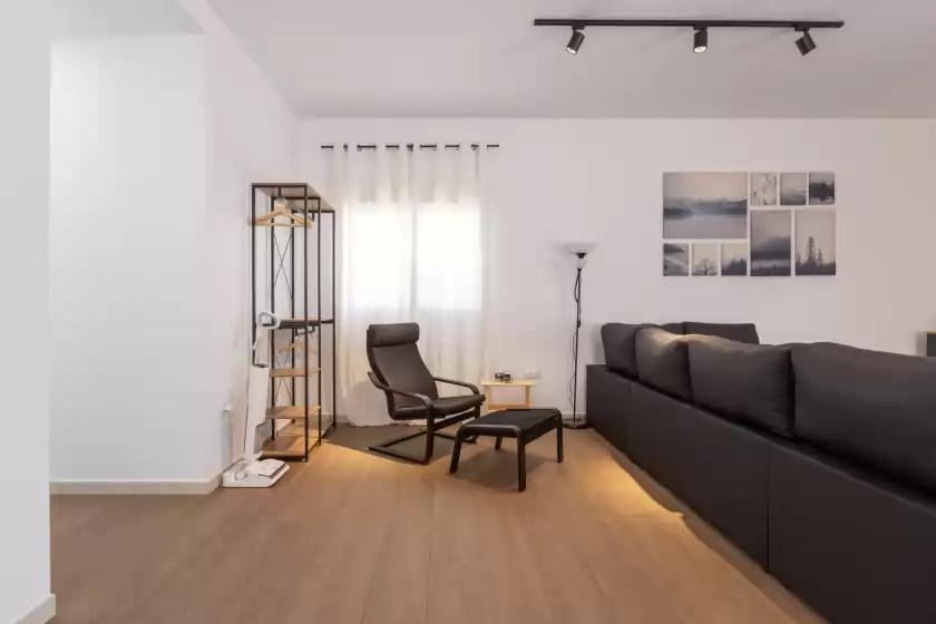 Holiday rentals in La piedra de coin, Coín