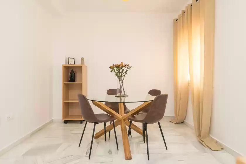 Alquiler vacacional en Avila10 - adults only, Jerez de la Frontera