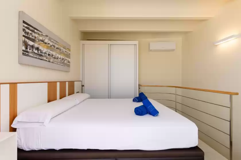 Ferienhaus auf Roques5 - adults only, es Grau