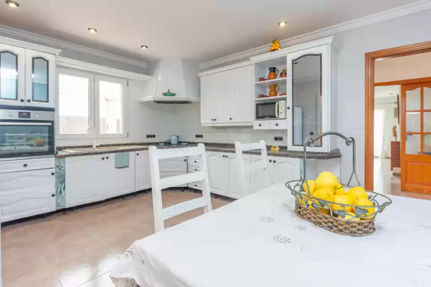 Holiday rentals in Casa martin, Portocolom