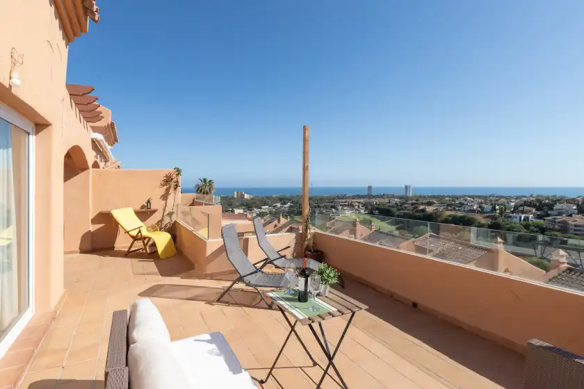 Holiday rentals in Los lagos, Marbella