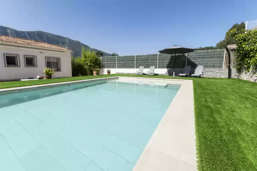 Holiday rentals in Cova de l'aire