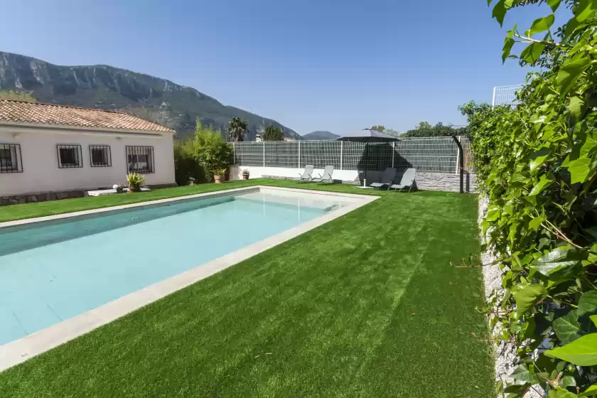 Holiday rentals in Cova de l'aire, Barx