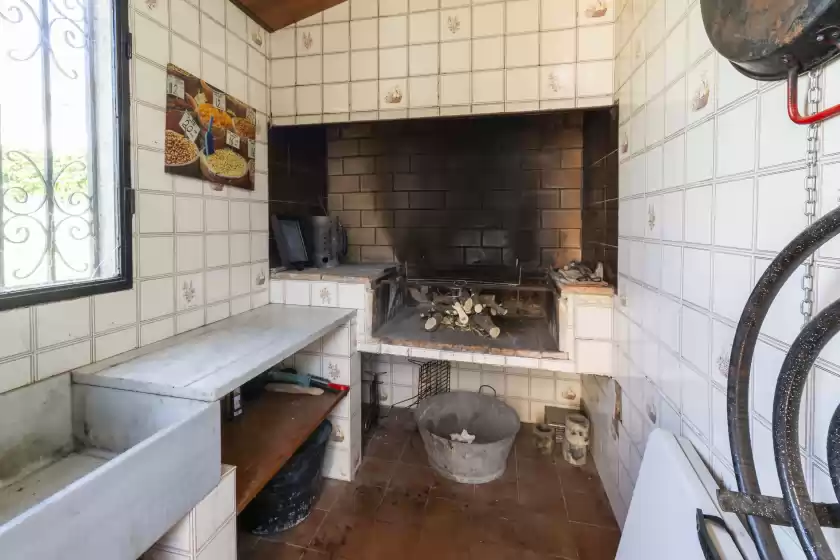 Holiday rentals in Cova de l'aire, Barx