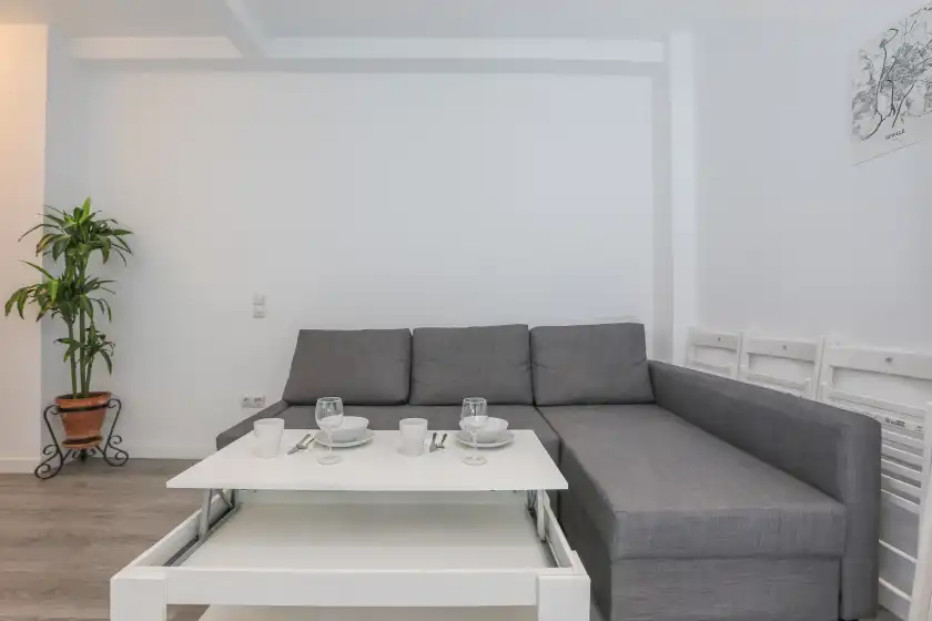 Holiday rentals in Azahar gran plaza, Sevilla