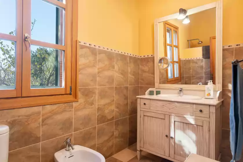 Holiday rentals in Son fuster d'abaix, Alaró