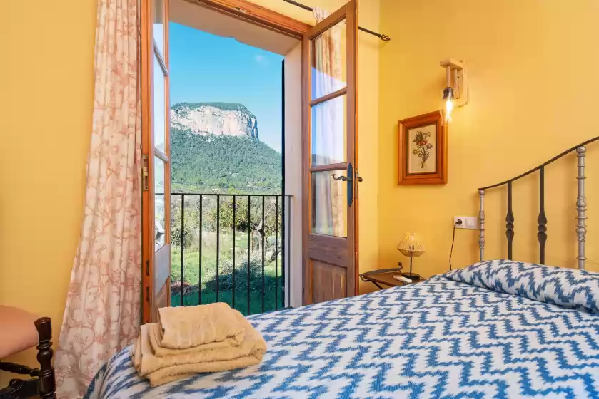 Holiday rentals in Son fuster d'abaix, Alaró