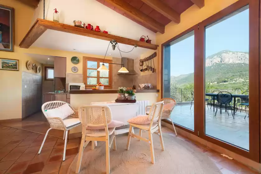 Holiday rentals in Son fuster d'abaix, Alaró