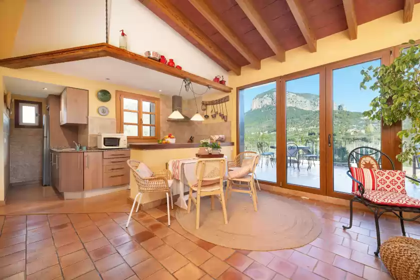 Holiday rentals in Son fuster d'abaix, Alaró