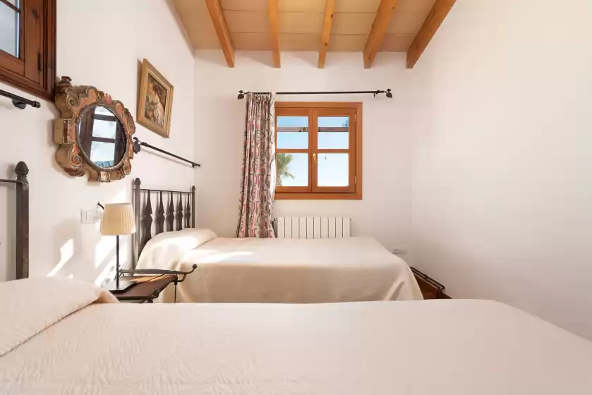 Holiday rentals in Son fuster d'abaix, Alaró