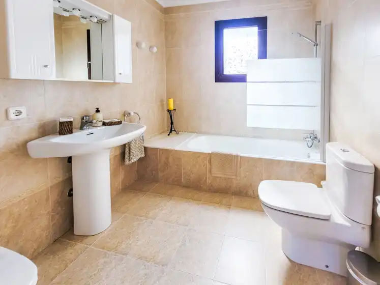 Holiday rentals in Cabrer canet, Canyamel